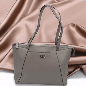 MICHAEL KORS Maddie Medium Cross Grain Leather TOTE BAG Gray tone with COA